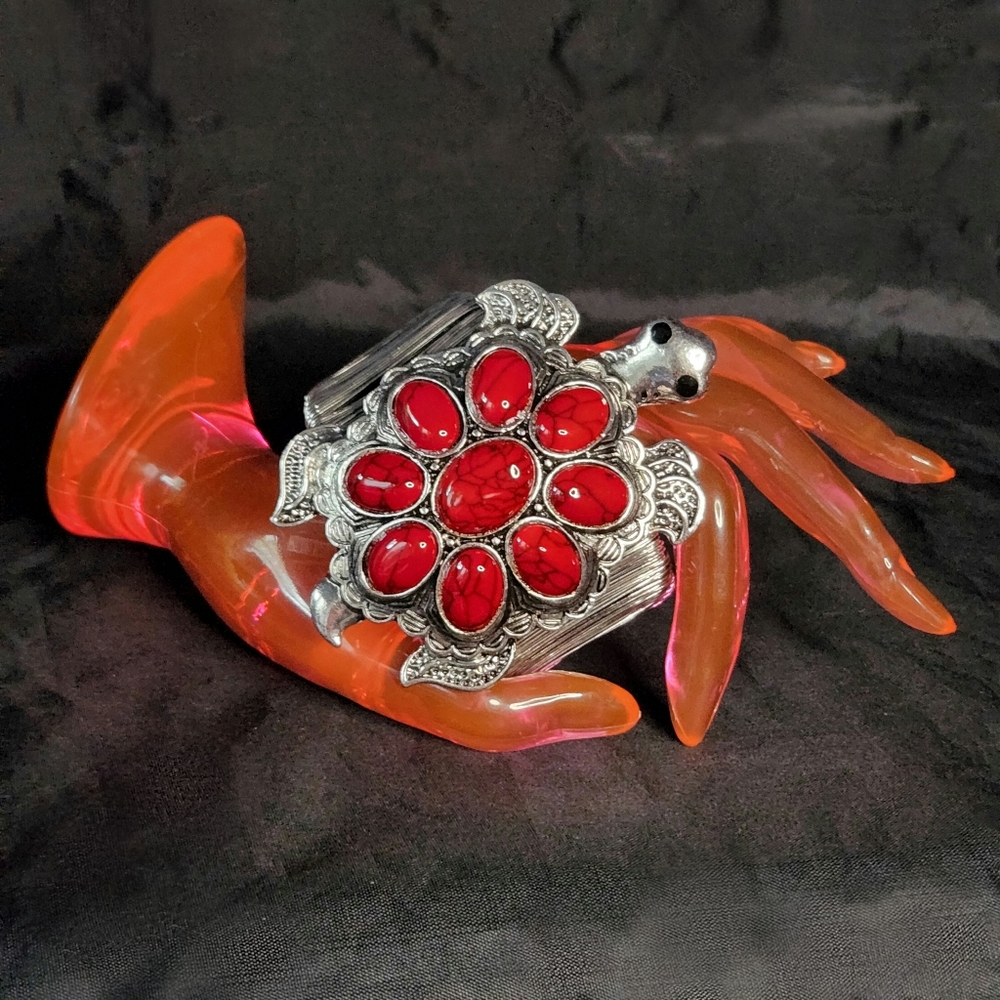 Fashion Jewelry Silver Turtle Stone Cuff Bracelet Silver-Tone Statement Piece